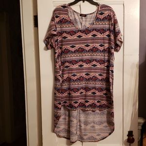 High-low Floral Tunic Tee